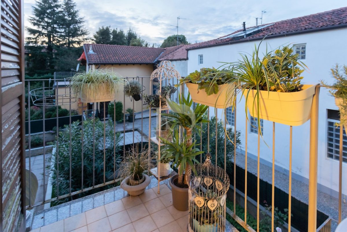 -vendita-25-balcone-2256680.jpg