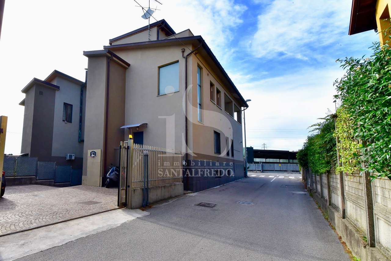 -vendita-27-facciata-2259841.jpg