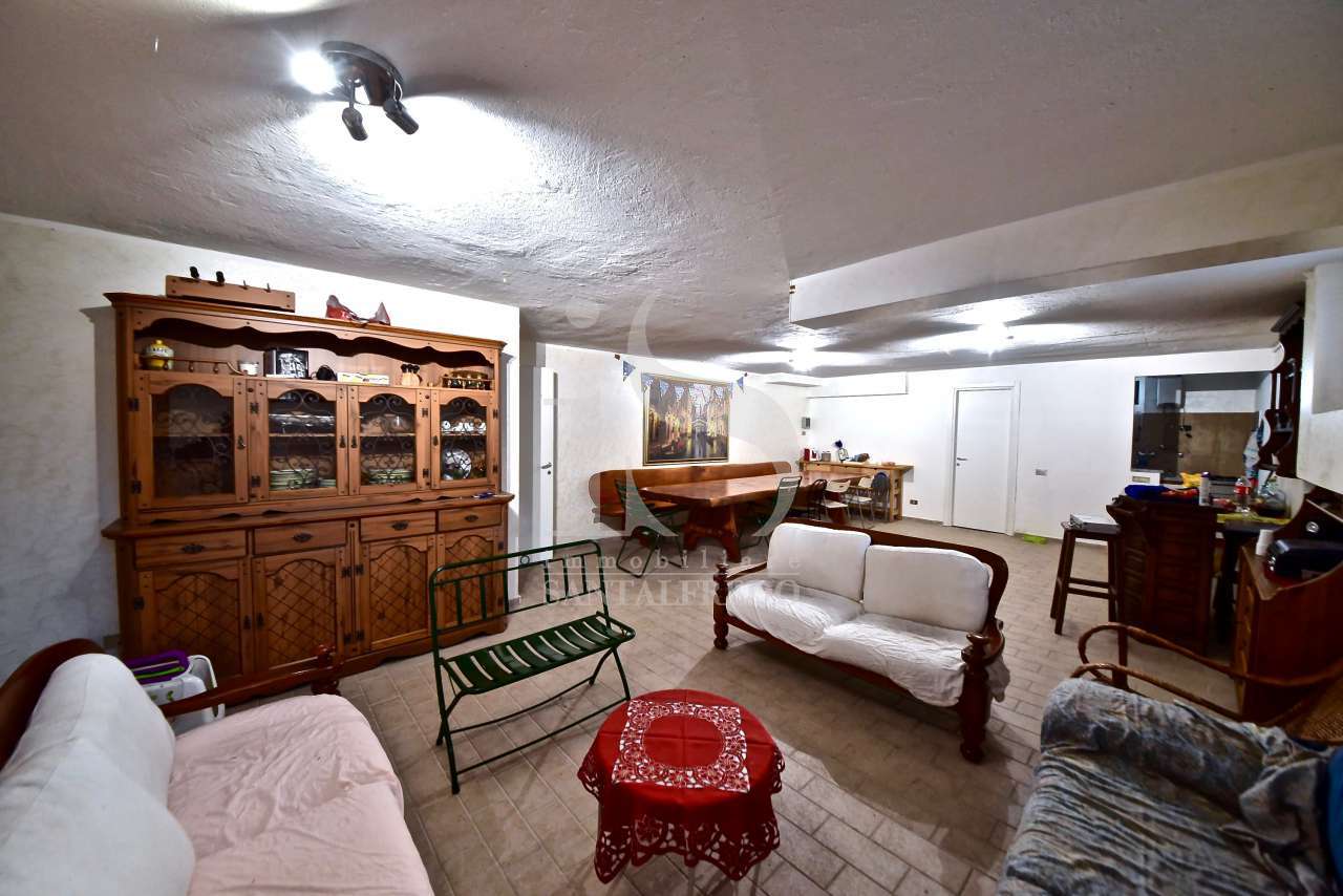-vendita-28-taverna-2259841.jpg