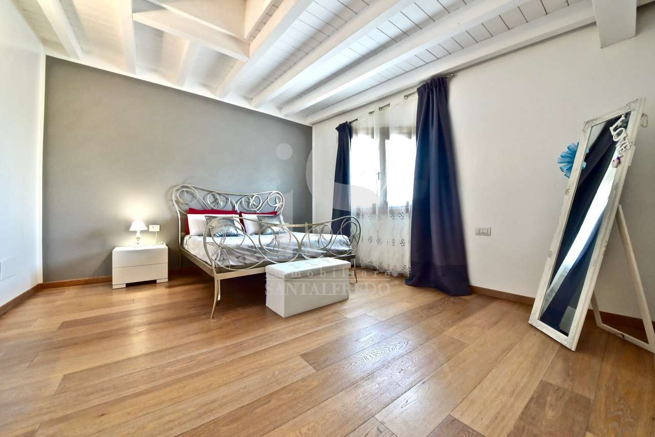 -vendita-29-camera-da-letto-2259841.jpg