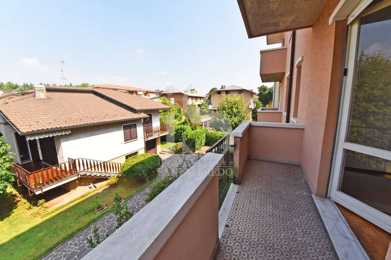 arcore-ottimo-trilocale-con-box-vendita-15-balcone-1802059.jpg