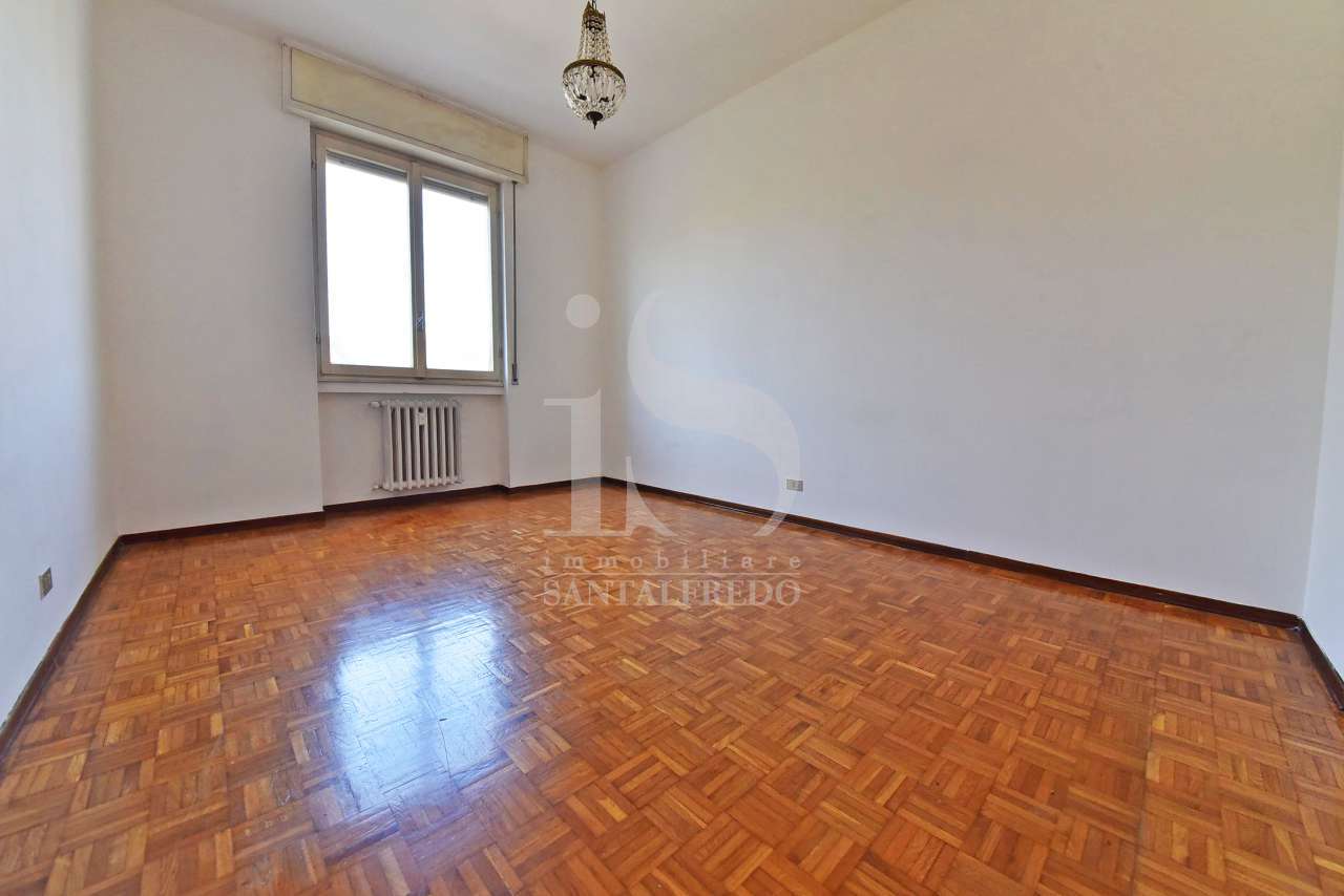arcore-ottimo-trilocale-con-box-vendita-9-camera-da-letto-1802059.jpg