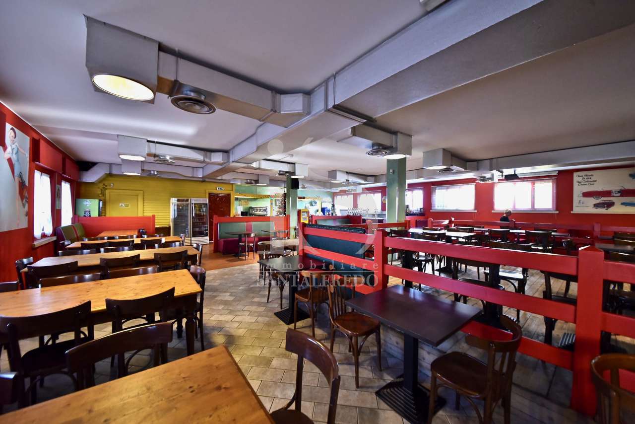avviata-attivitÀ’-di-ristorazione-con-pizzeria-vendita-3-open-space-2259898.jpg