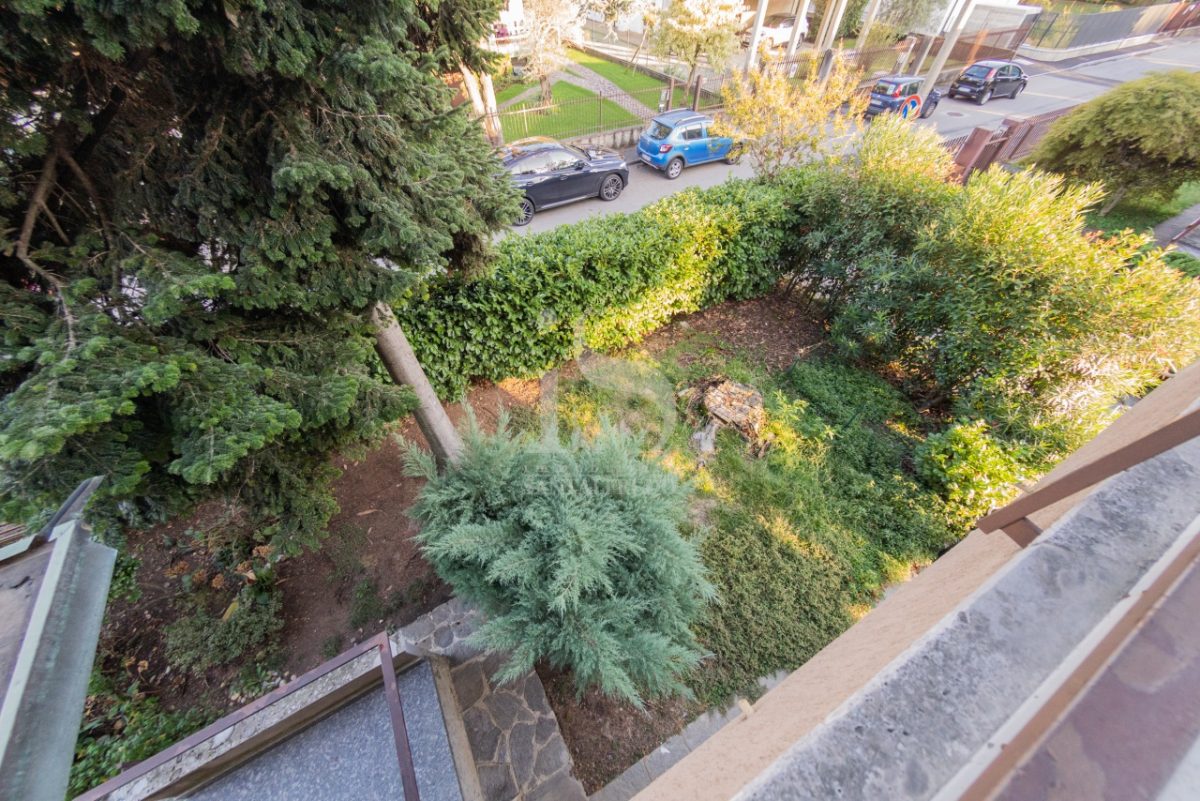 esclusiva-villa-dall’-alto-grado-di-personalizzazione-vendita-33-giardino-2247254.jpg