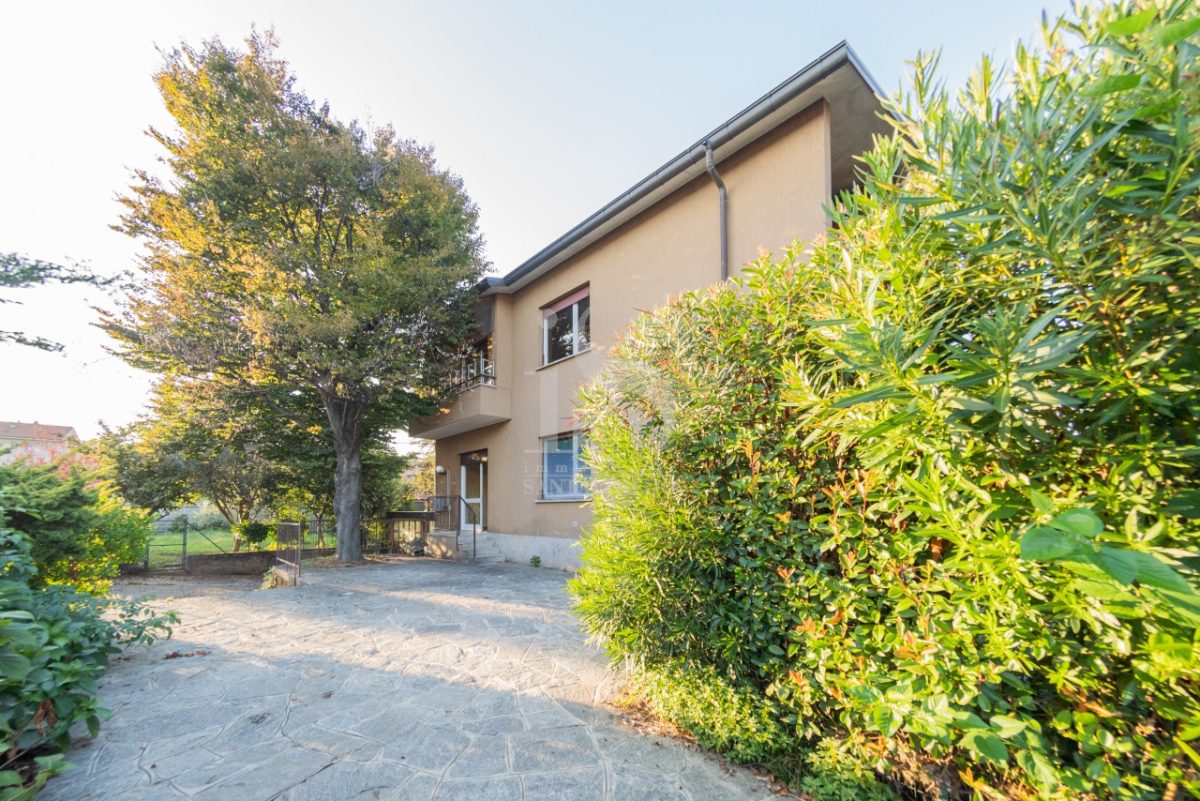 esclusiva-villa-dall’-alto-grado-di-personalizzazione-vendita-5-facciata-nord-2247254.jpg
