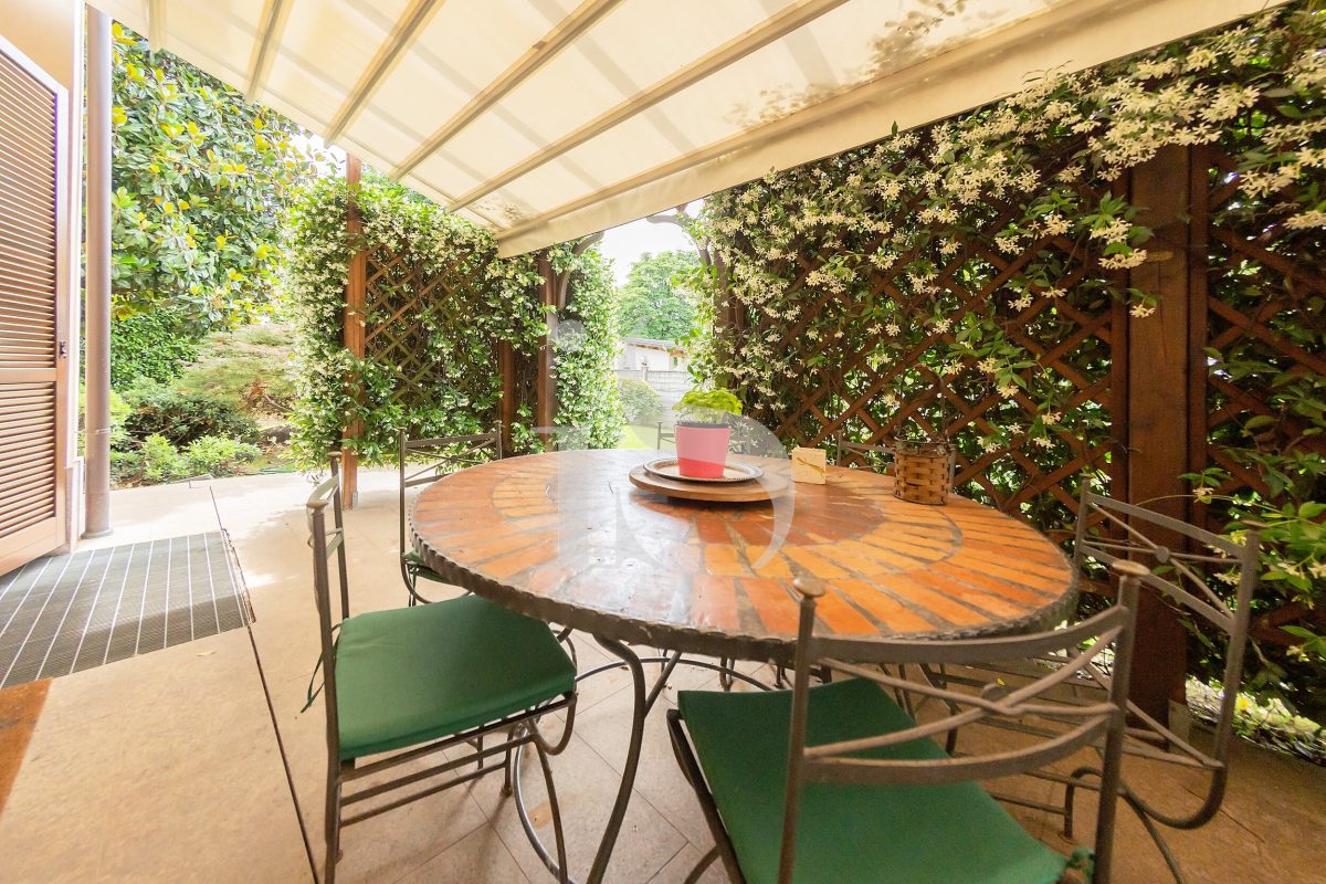 villa cernusco sul Naviglio Milano-11 (40)