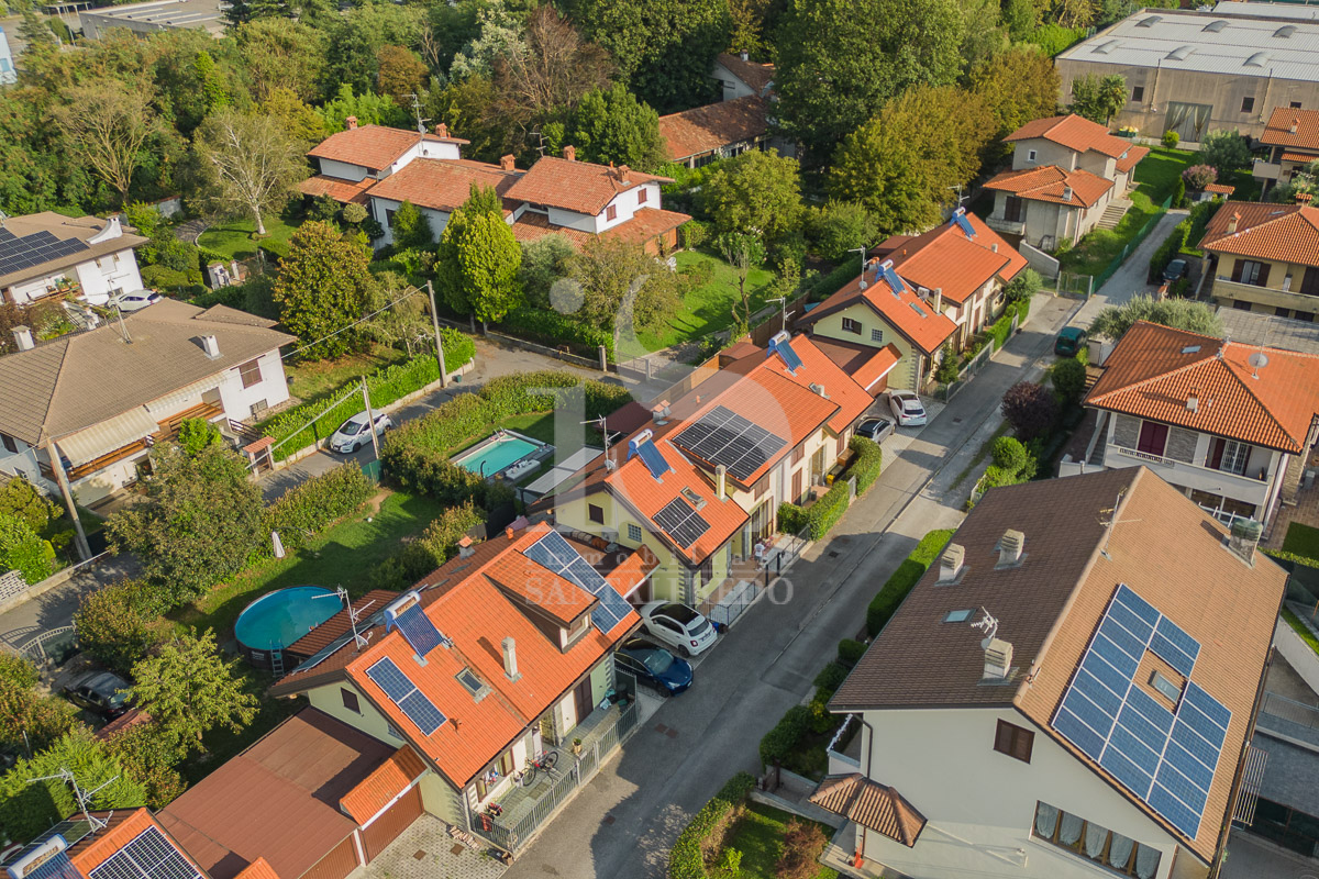 Villa a Schiera Usmate Velate (32)