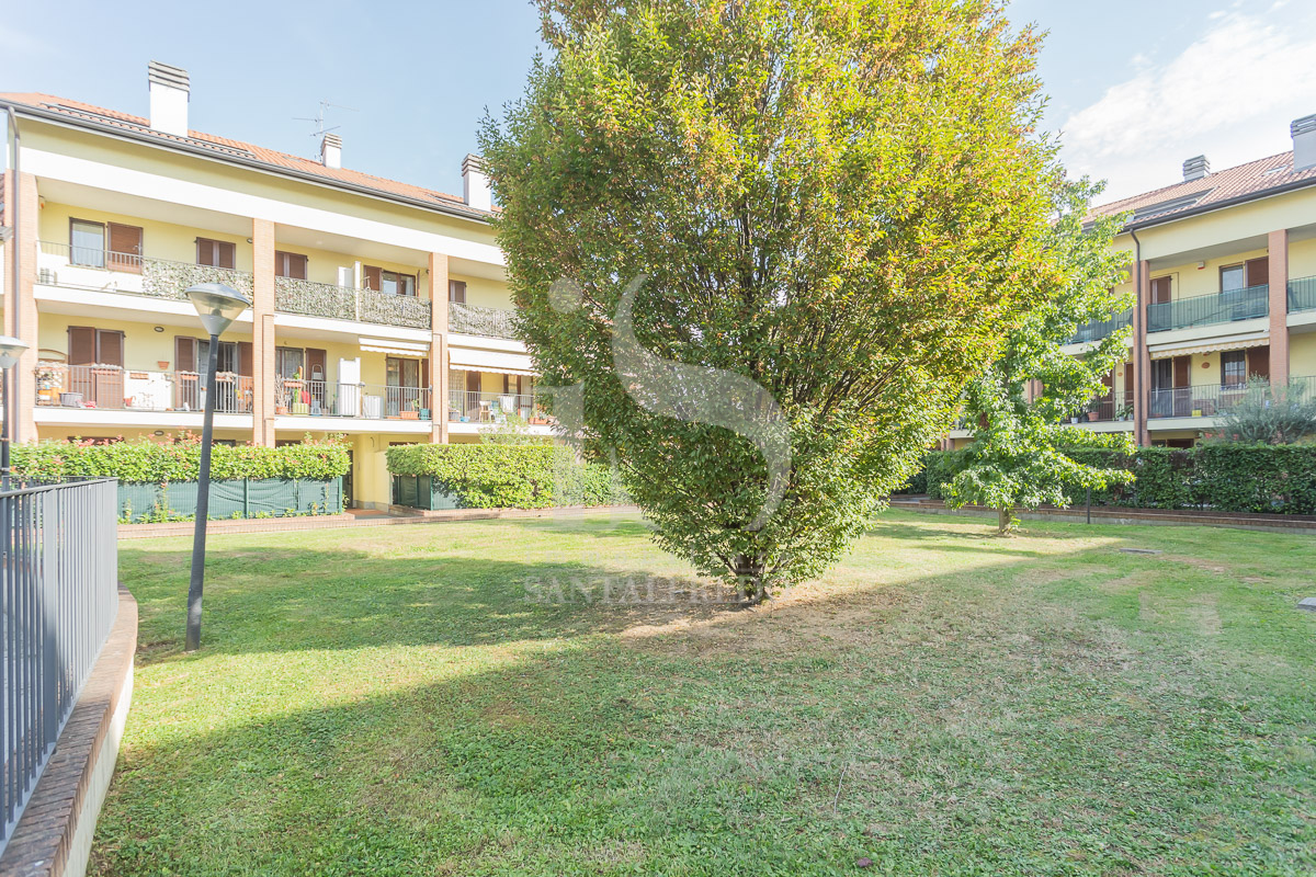 Ornago Trilocale con Giardino