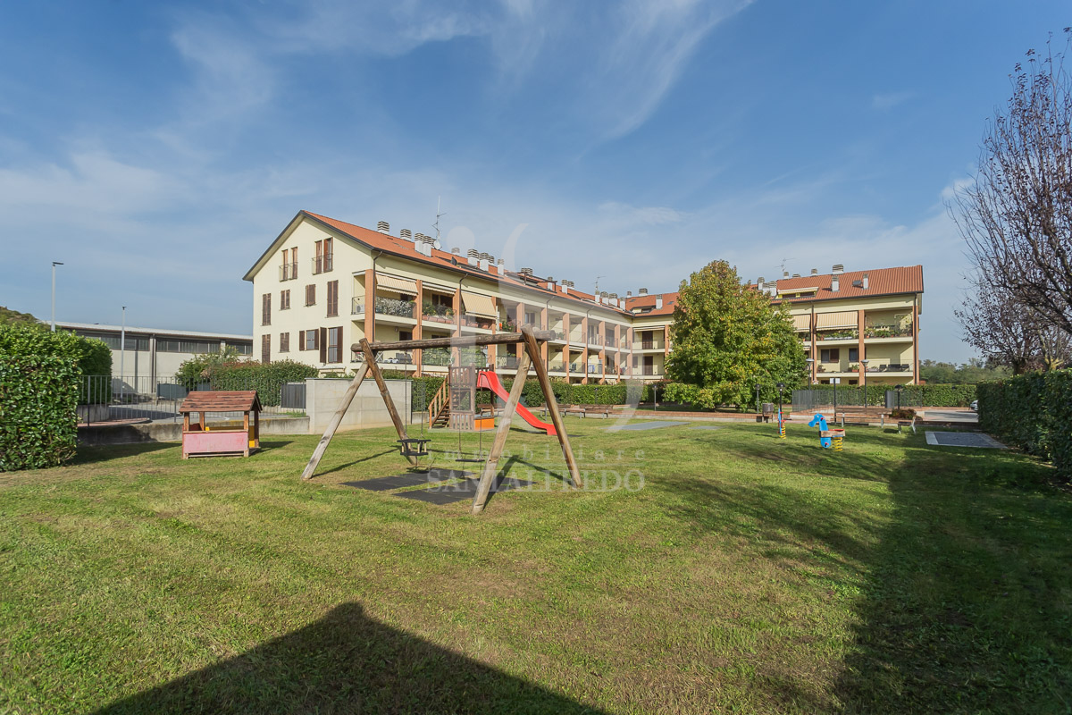 Ornago Trilocale con Giardino