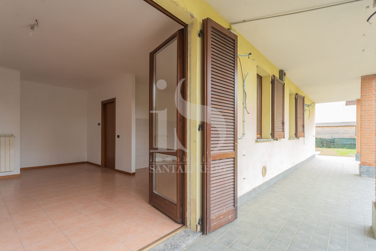 Ornago Trilocale con Giardino