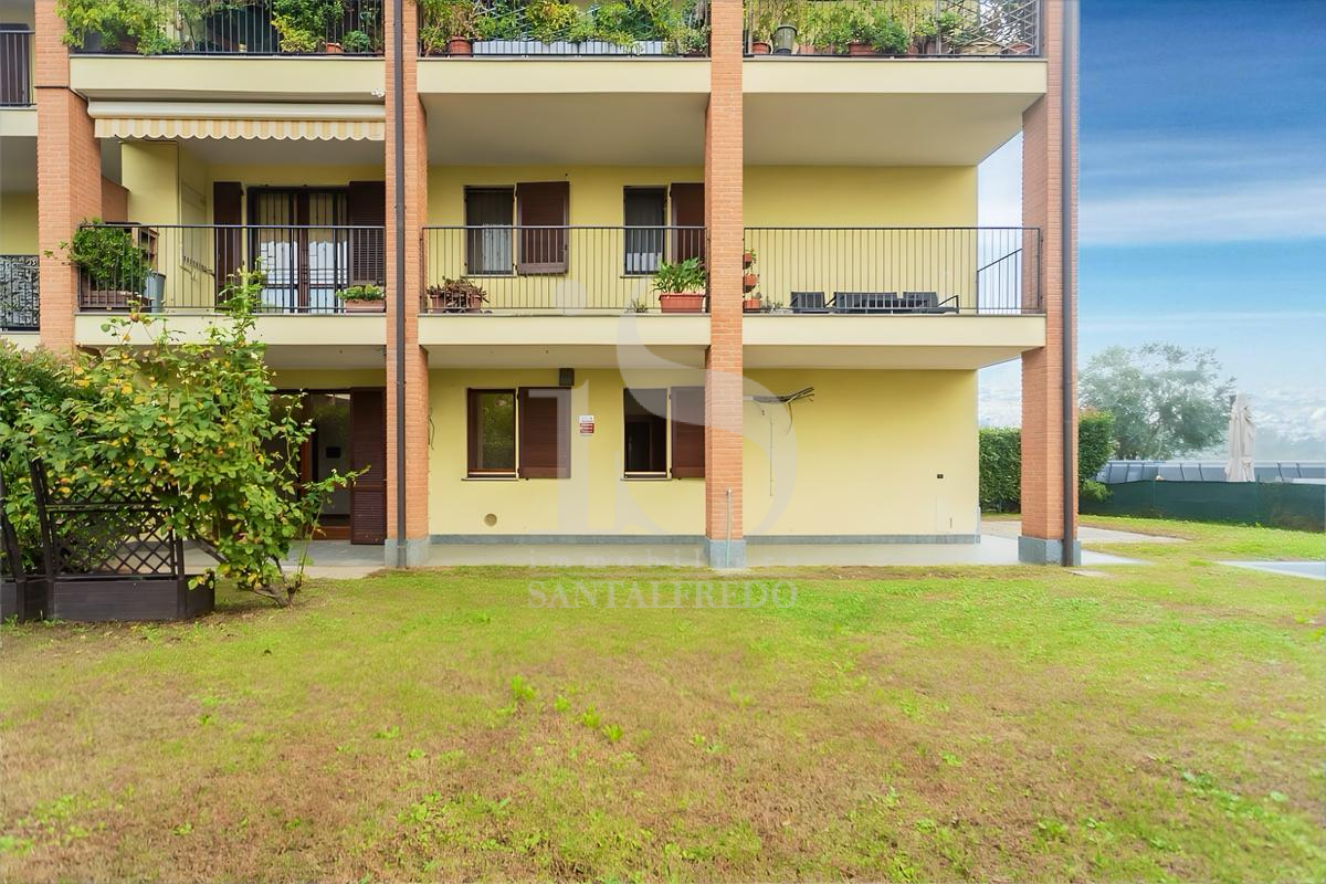 Ornago Trilocale con Giardino Vendita (59)