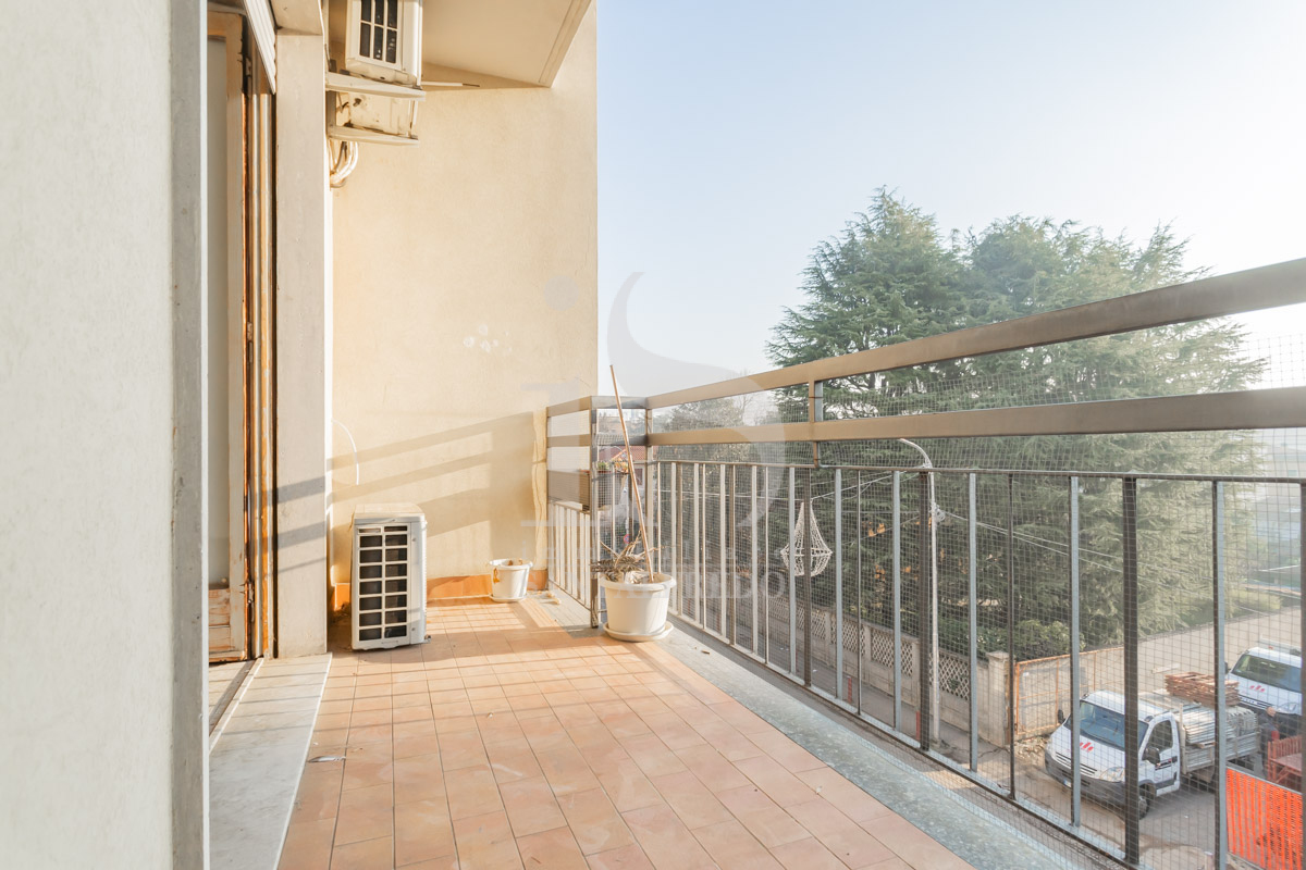 Arcore Via Manzoni Appartamento in Vendita (37)