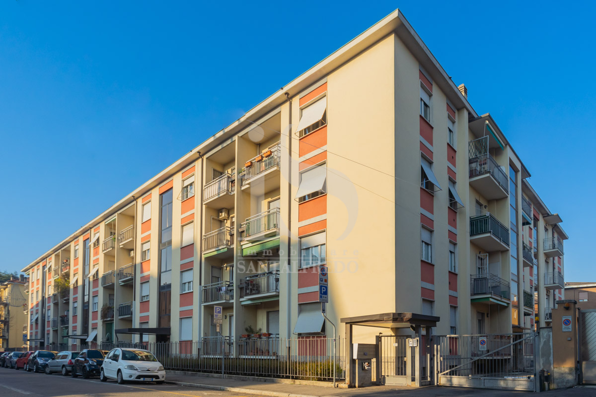 Arcore Via Manzoni Appartamento in Vendita (4)