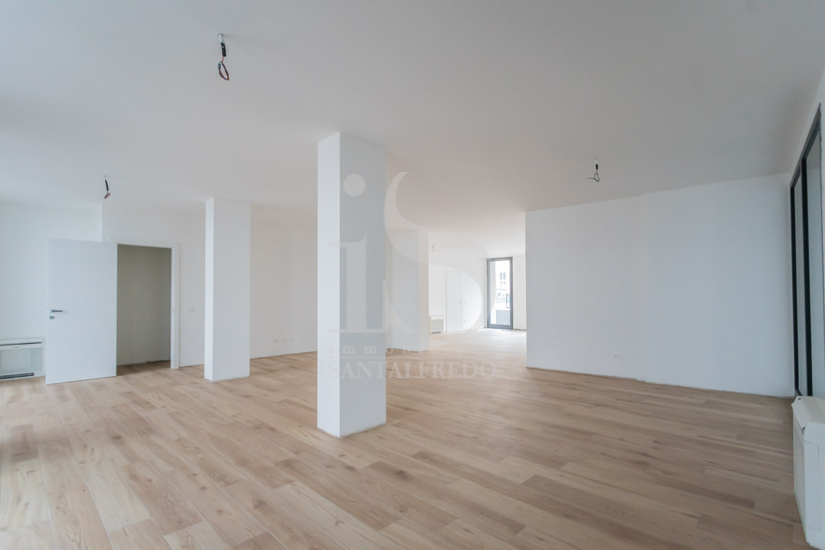 Negozi in Vendita Vimercate (26)