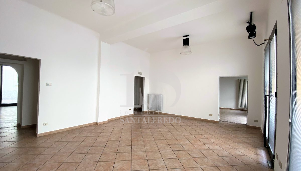 Negozio in affitto a Concorezzo