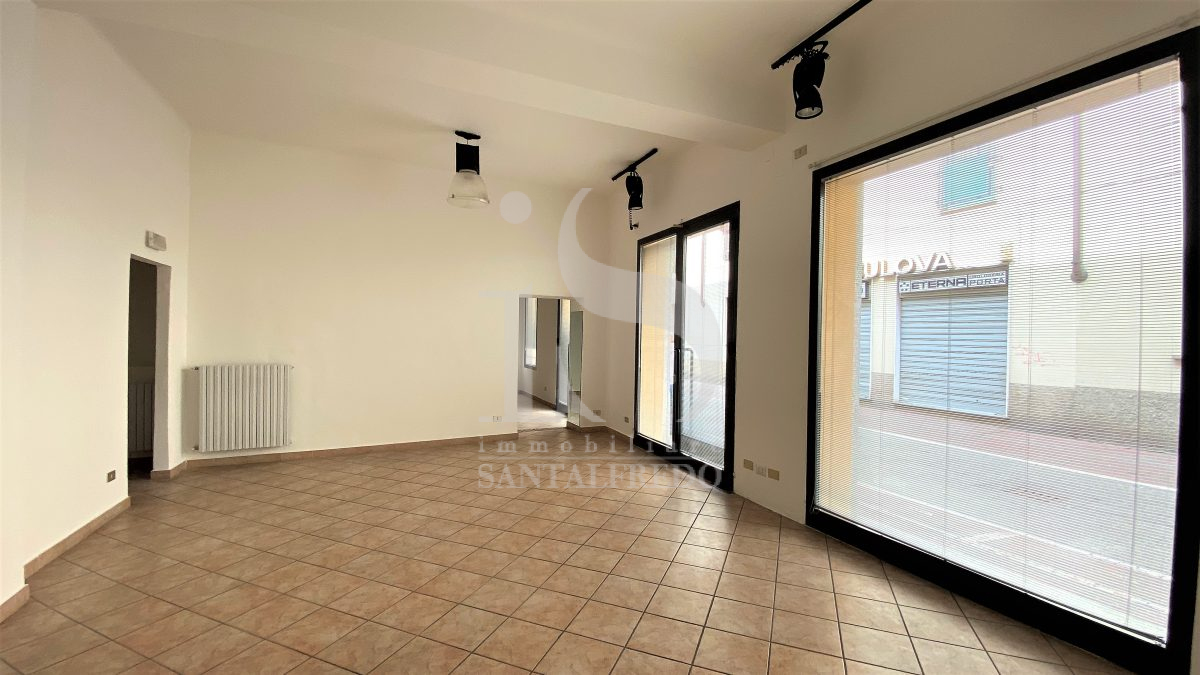 Negozio in affitto a Concorezzo