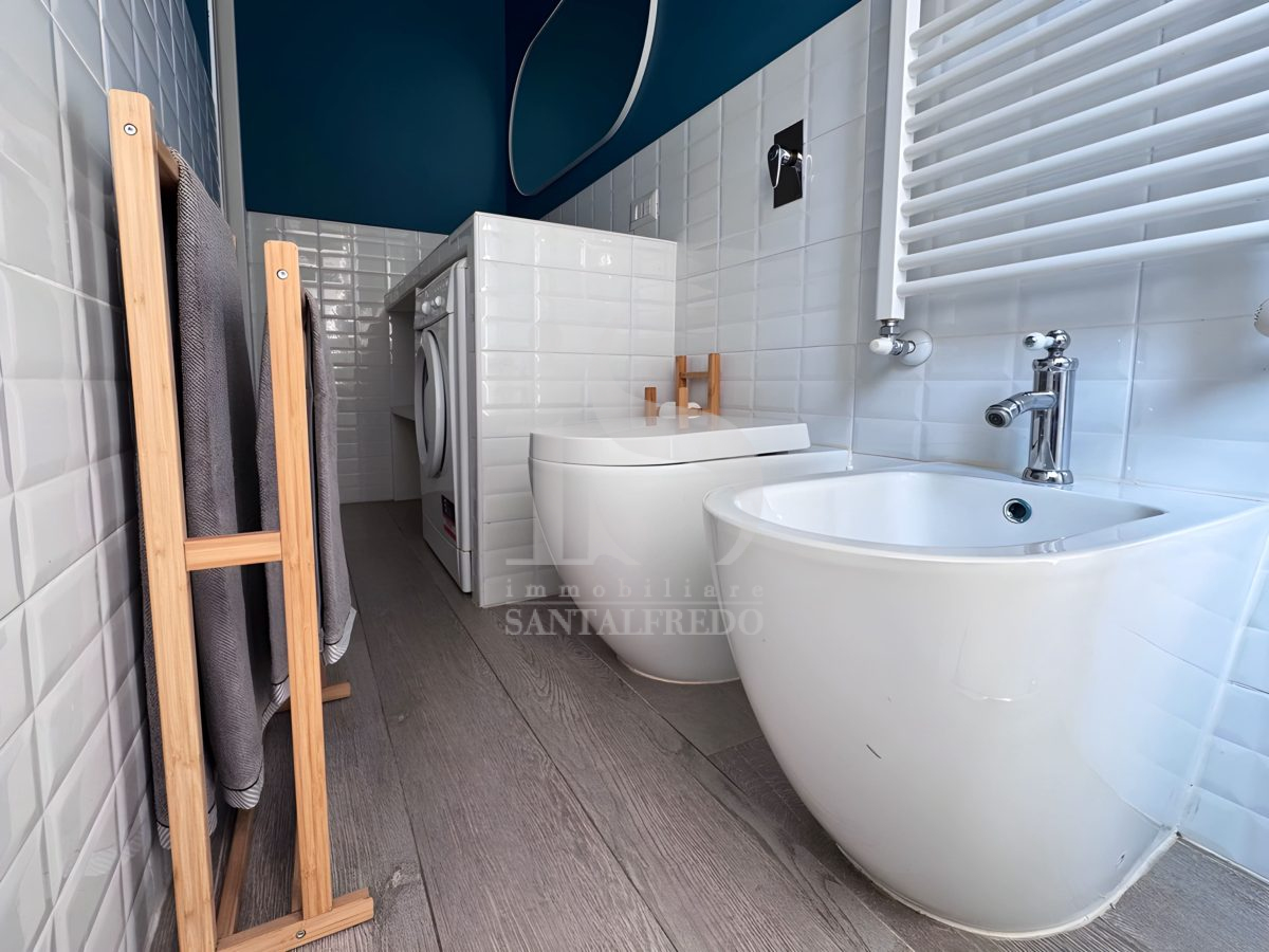 Milano Certosa monolocale ristrutturato