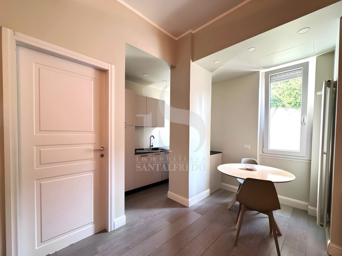 Milano Certosa monolocale ristrutturato