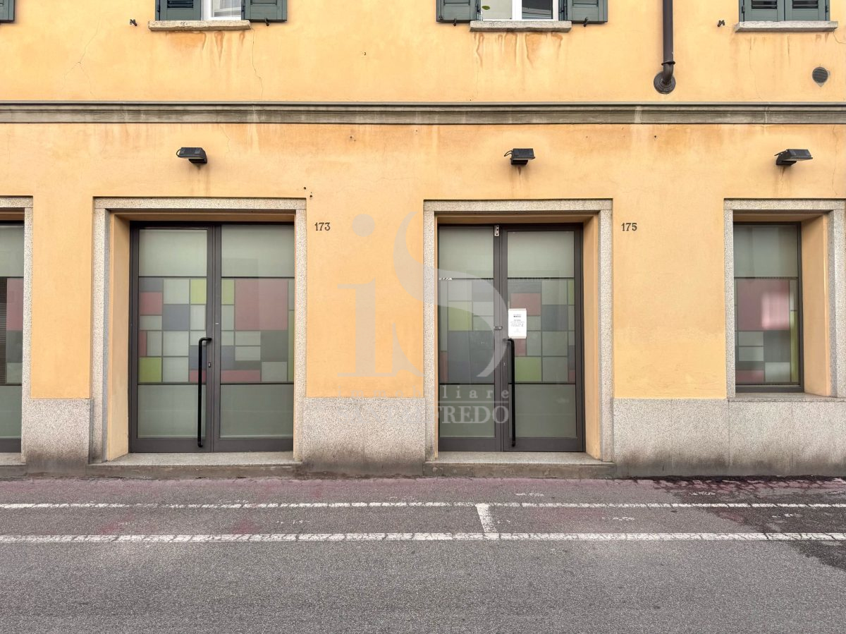 Negozio in affitto a Concorezzo