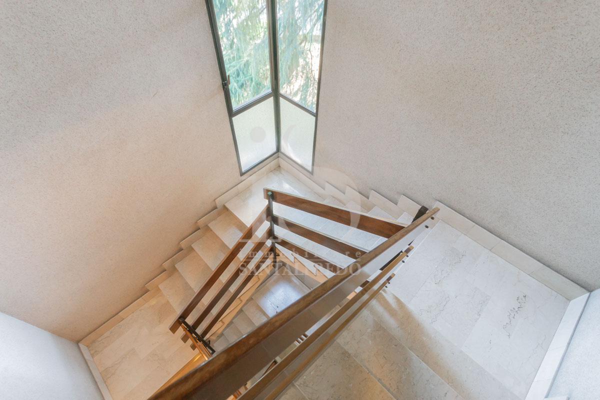 Trilocale con box e tripla esposizione in vendita a Concorezzo