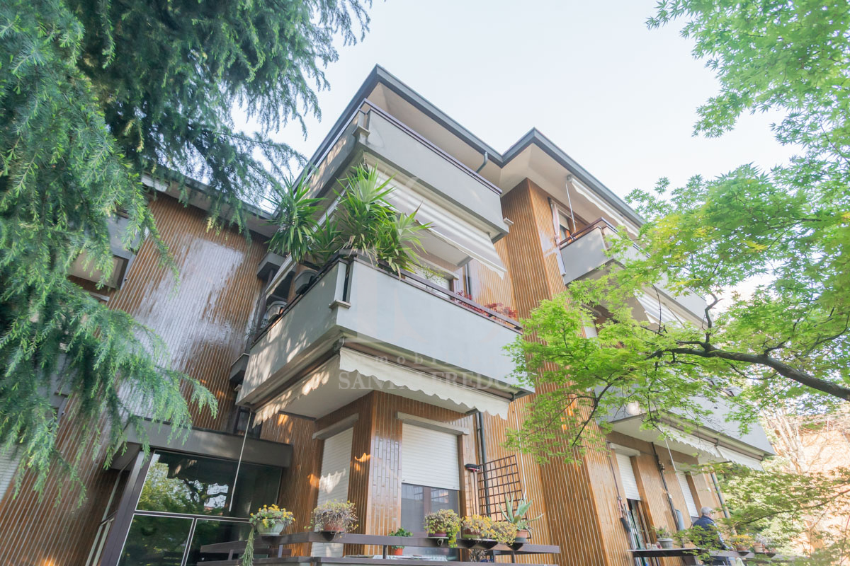 Trilocale con box e tripla esposizione in vendita a Concorezzo