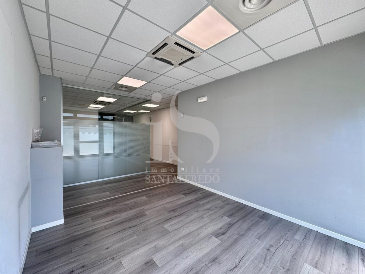 Concorezzo ufficio in affitto