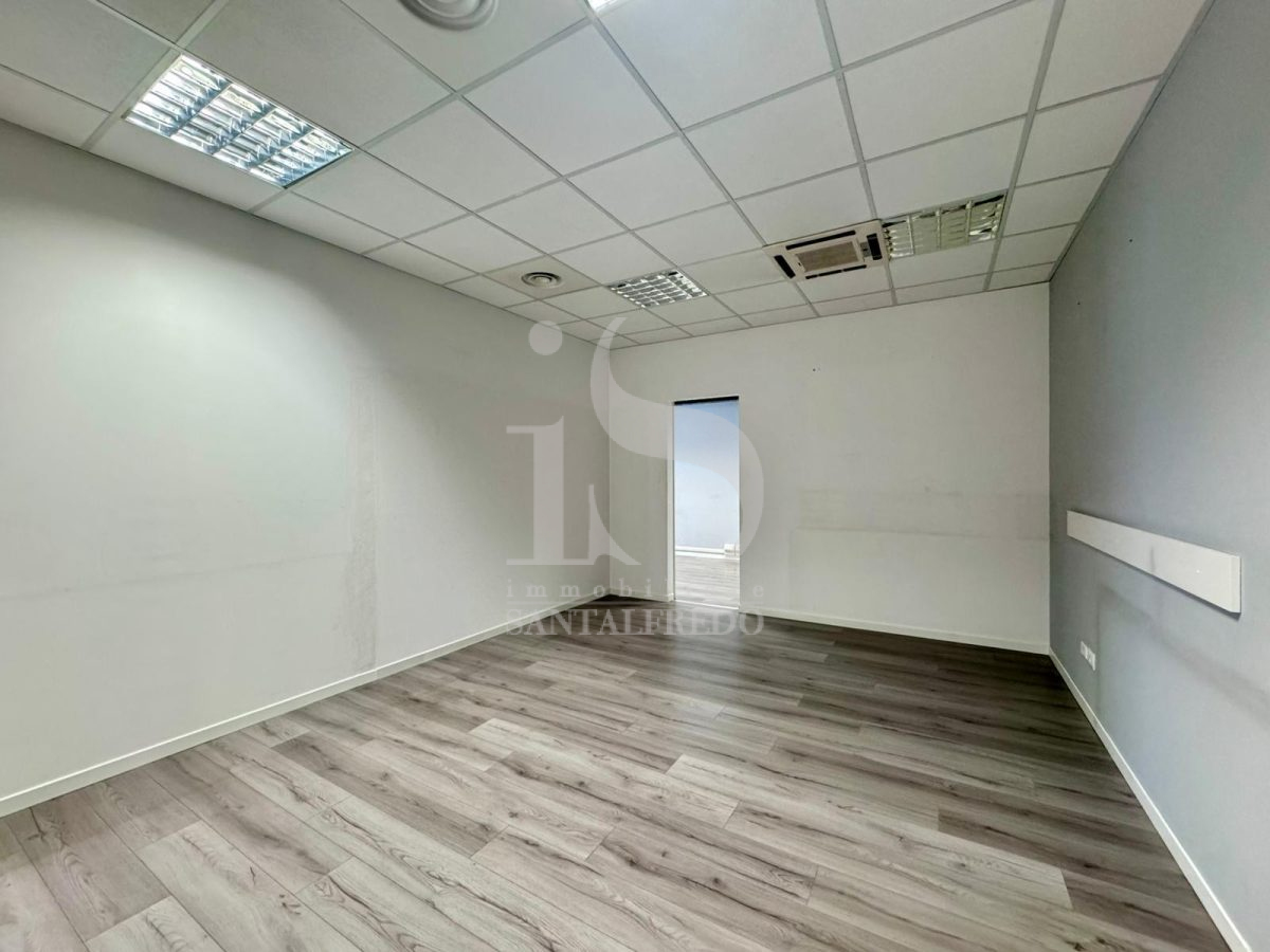 Concorezzo ufficio in affitto