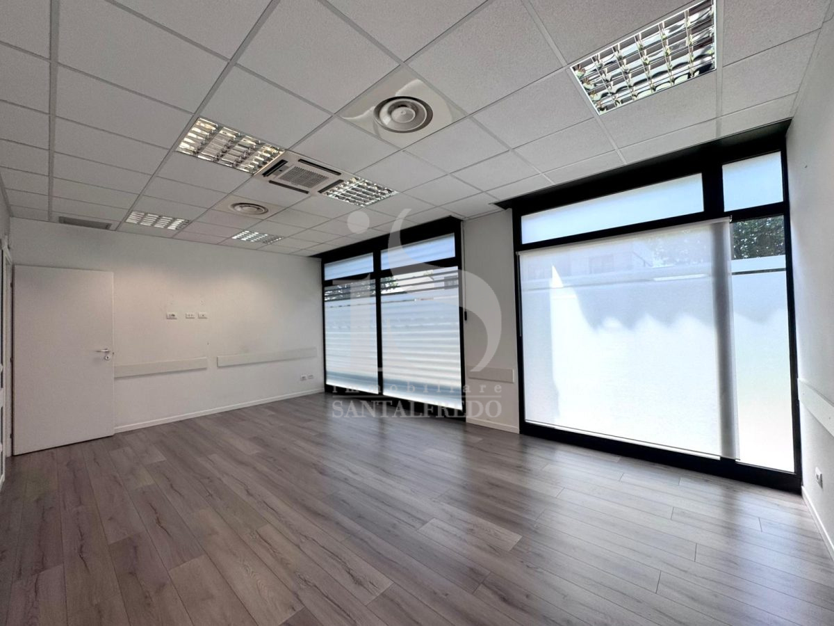 Concorezzo ufficio in affitto